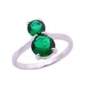Beautiful green and silver dress ring